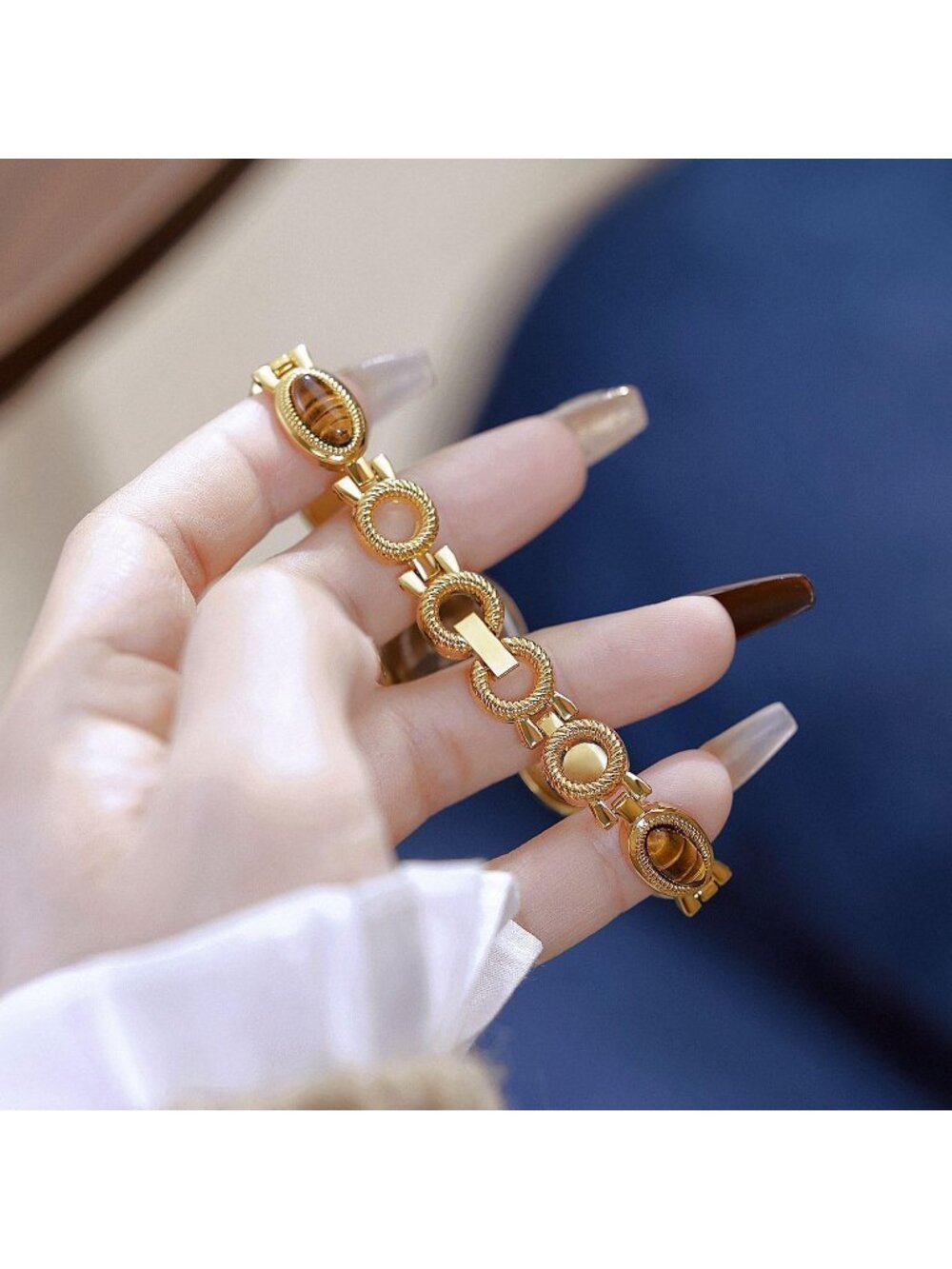 Women's Gold And Brown Analog Quartz Oval Dainty Vintage Bracelet Luxury Watch - Picture 4 of 6